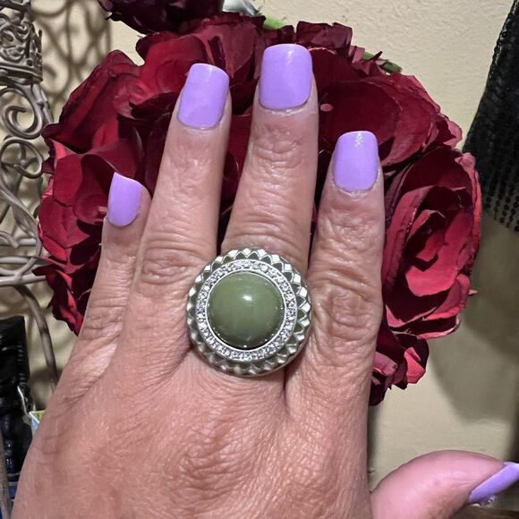 Lia Sophia green enamel and crystal ring size 8 - Picture 1 of 5